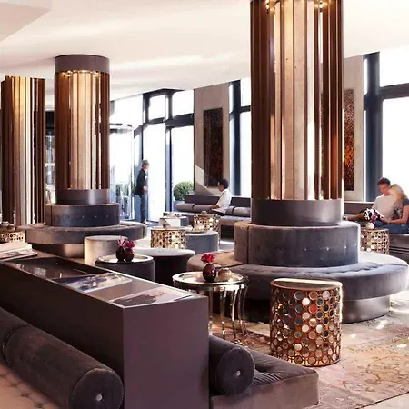 Hotel Amano & 3*
