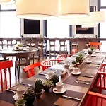 Hotel Amano & 4*