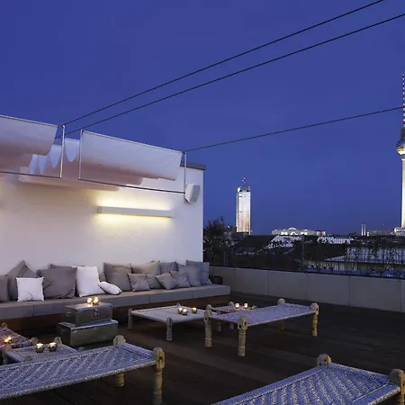 Hotel Amano Rooms&apartments 4*