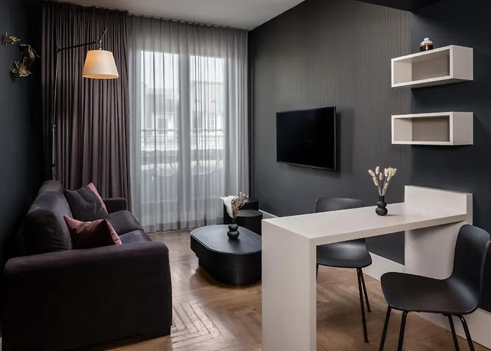 Amano Rooms&apartments Hotel