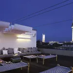 Hotel Amano & 4*